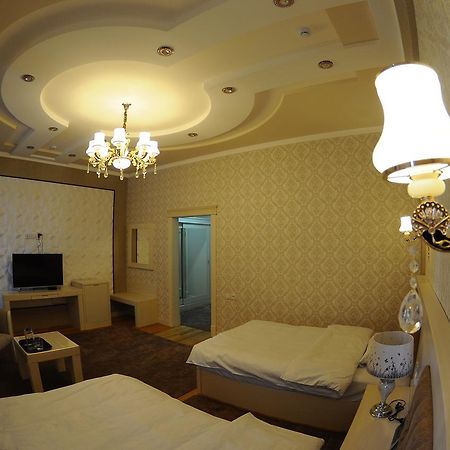 Hotel Afrosiyob Qarshi Exterior photo