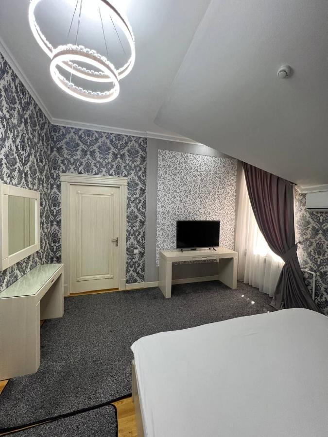 Hotel Afrosiyob Qarshi Exterior photo